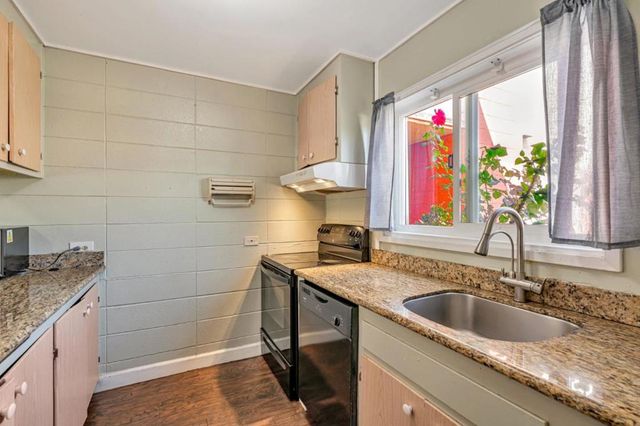 27505 Tampa Ave 15, Hayward, CA 94544