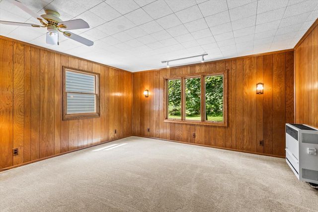 6110 Starlite Boulevard NE, Fridley, MN 55432