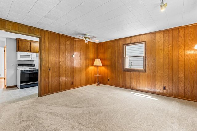 6110 Starlite Boulevard NE, Fridley, MN 55432