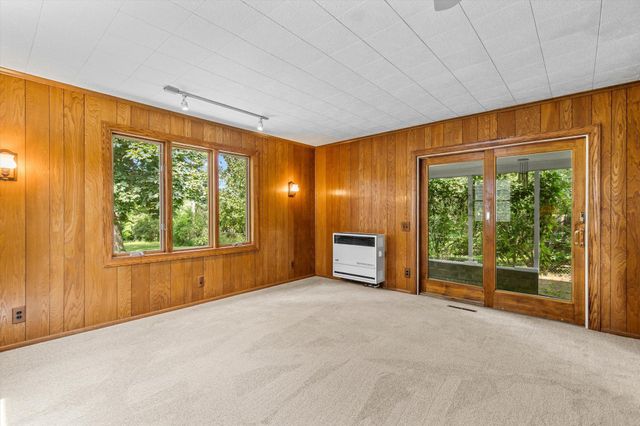6110 Starlite Boulevard NE, Fridley, MN 55432