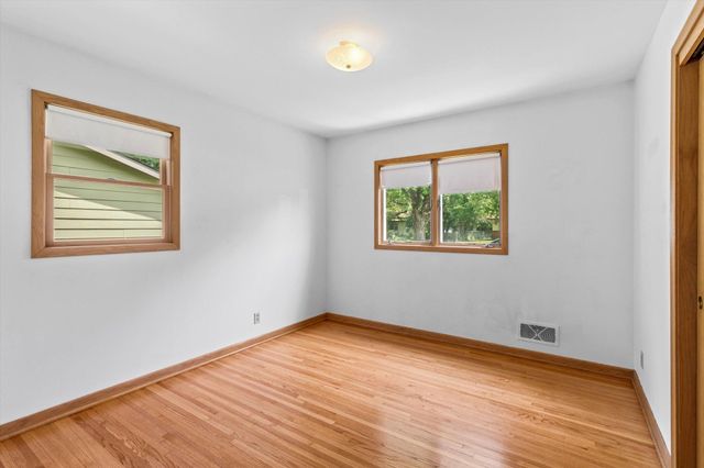 6110 Starlite Boulevard NE, Fridley, MN 55432