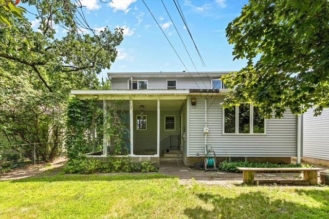6110 Starlite Boulevard NE, Fridley, MN 55432