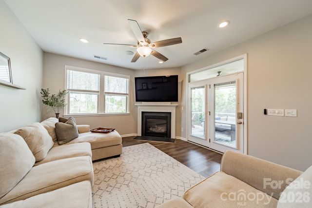 12807 Heath Grove Drive, Huntersville, NC 28078