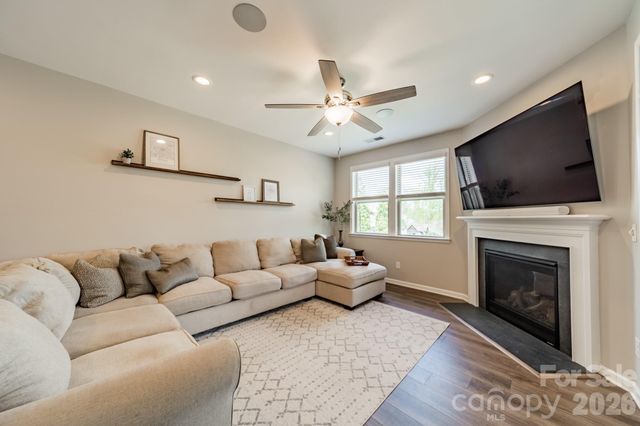 12807 Heath Grove Drive, Huntersville, NC 28078