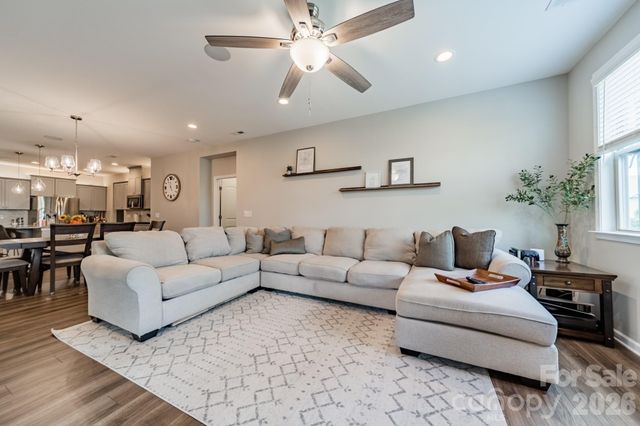 12807 Heath Grove Drive, Huntersville, NC 28078