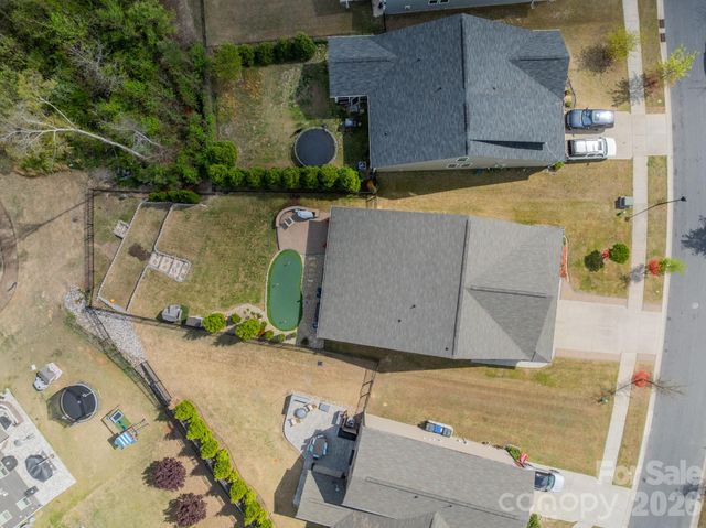 12807 Heath Grove Drive, Huntersville, NC 28078