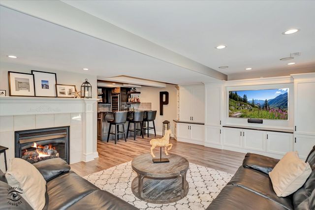 14301 Surrey Court, Homer Glen, IL 60491