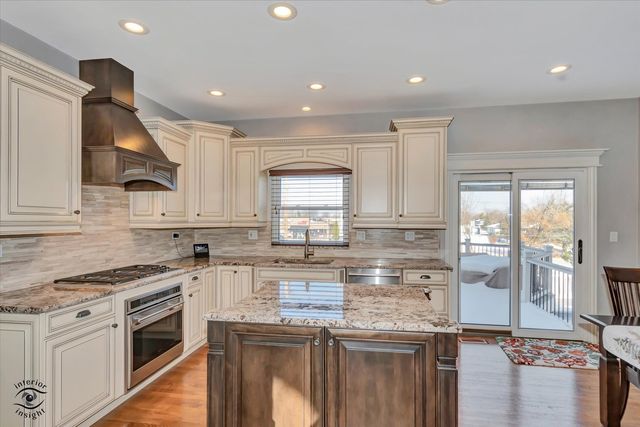 14301 Surrey Court, Homer Glen, IL 60491