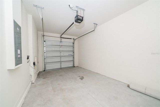 34354 REDWOOD DAWN LANE, Wesley Chapel, FL 33543