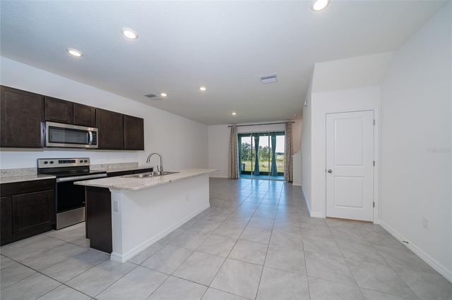 34354 REDWOOD DAWN LANE, Wesley Chapel, FL 33543
