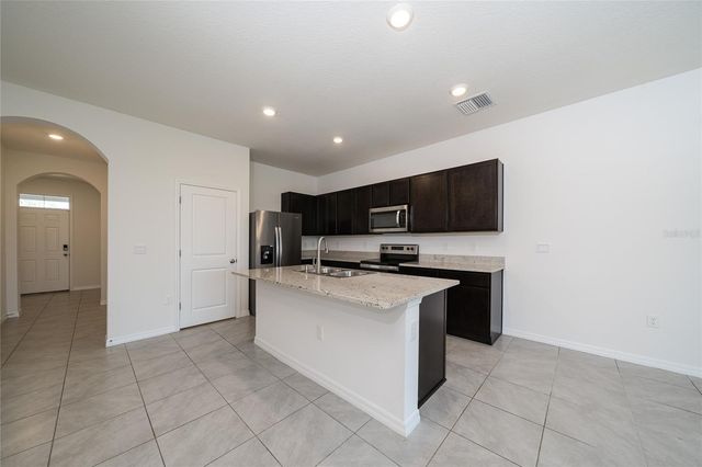34354 REDWOOD DAWN LANE, Wesley Chapel, FL 33543