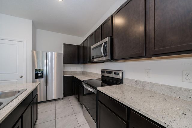 34354 REDWOOD DAWN LANE, Wesley Chapel, FL 33543