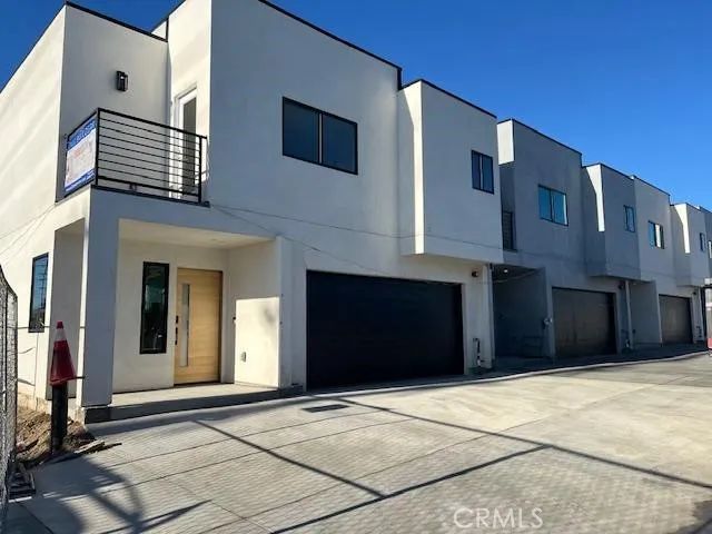 13369 W Cellest Parkway, Pacoima, CA 91331