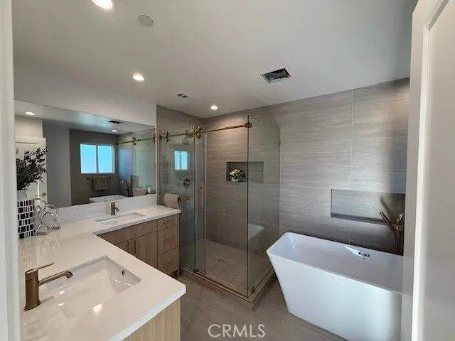 13369 W Cellest Parkway, Pacoima, CA 91331