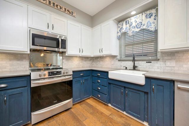 3628 Rolling Meadows Drive, Bedford, TX 76021