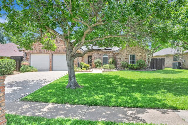 3628 Rolling Meadows Drive, Bedford, TX 76021