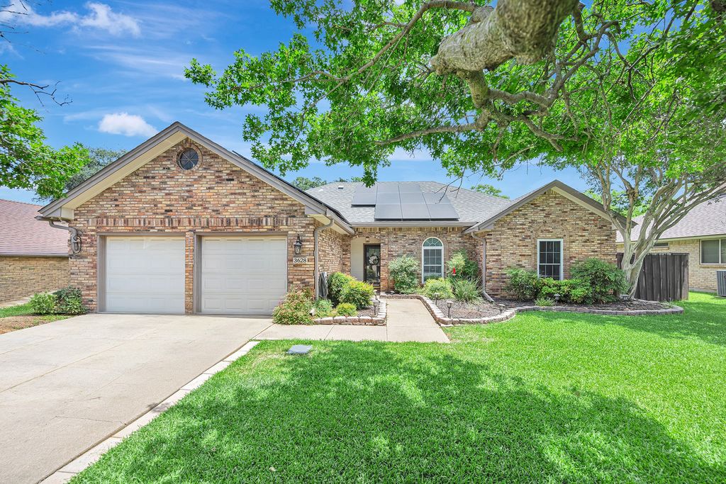 3628 Rolling Meadows Drive, Bedford, TX 76021