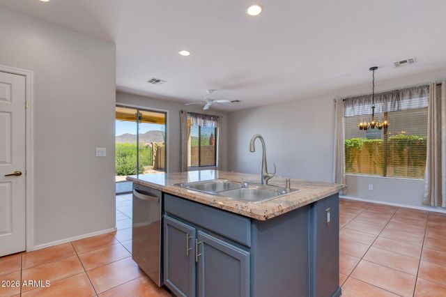 2510 W COYOTE CREEK Drive, Phoenix, AZ 85086