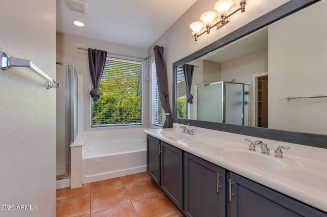2510 W COYOTE CREEK Drive, Phoenix, AZ 85086