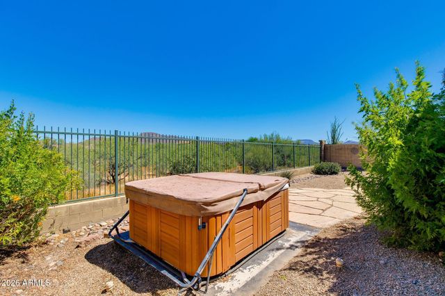 2510 W COYOTE CREEK Drive, Phoenix, AZ 85086