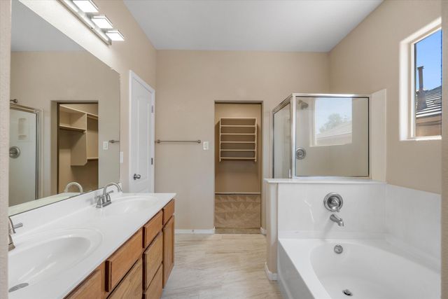 1424 Danzante Drive SE, Rio Rancho, NM 87124