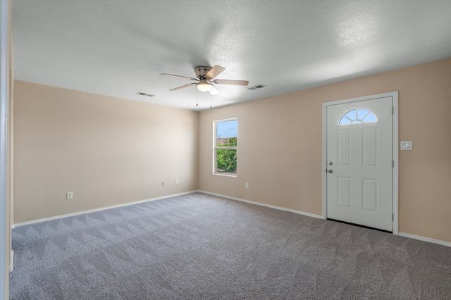 1424 Danzante Drive SE, Rio Rancho, NM 87124
