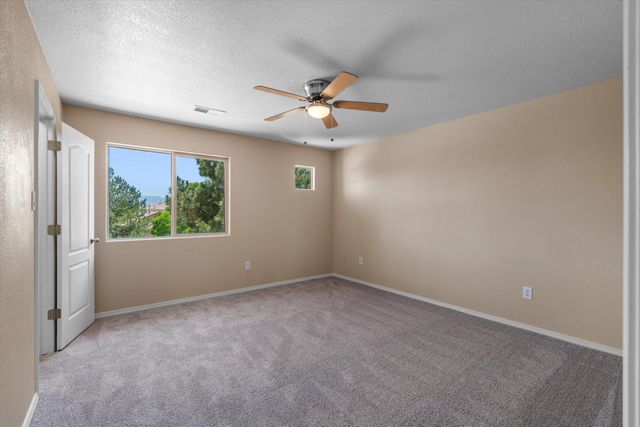 1424 Danzante Drive SE, Rio Rancho, NM 87124