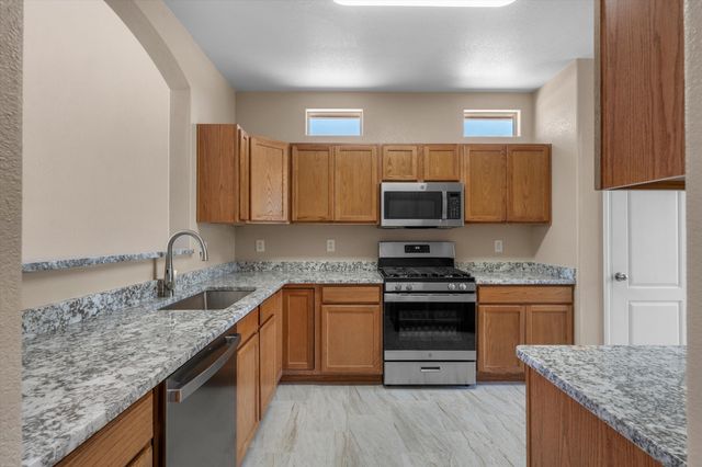 1424 Danzante Drive SE, Rio Rancho, NM 87124