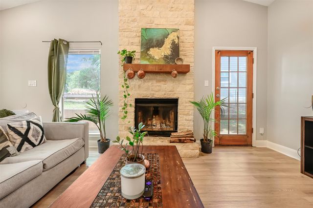 108 S Kaupo DR A & B, Bastrop, TX 78602