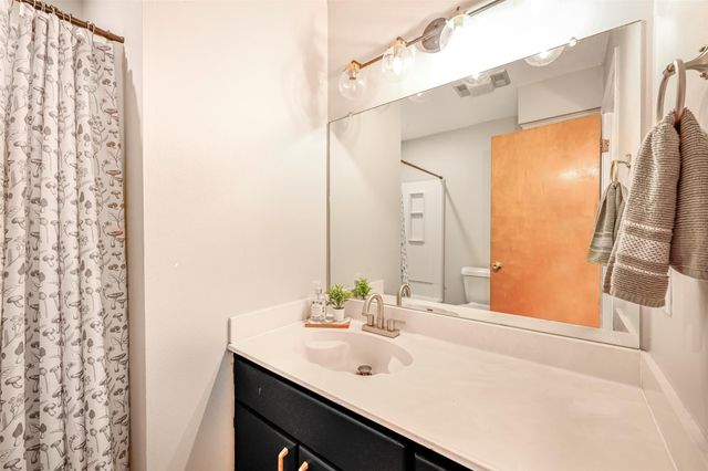 108 S Kaupo DR A & B, Bastrop, TX 78602