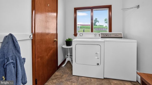 475 S COCALICO RD, Denver, PA 17517