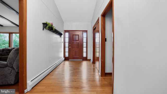 475 S COCALICO RD, Denver, PA 17517