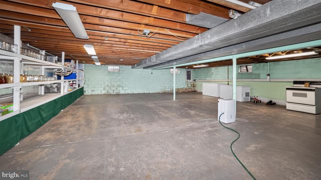 475 S COCALICO RD, Denver, PA 17517