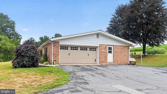 475 S COCALICO RD, Denver, PA 17517