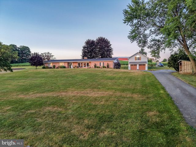 475 S COCALICO RD, Denver, PA 17517