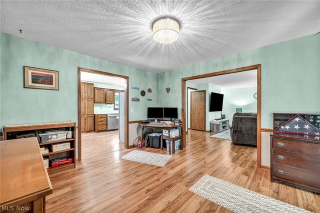 319 Greenwood Court, Elyria, OH 44035