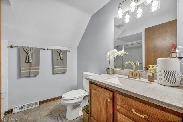 319 Greenwood Court, Elyria, OH 44035