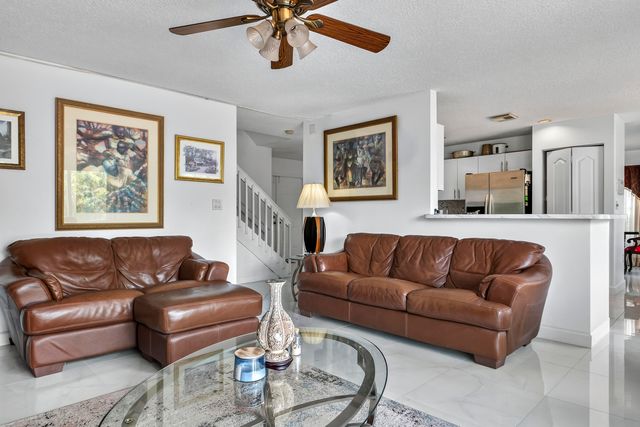 10334 SW 164th Place, Miami, FL 33196