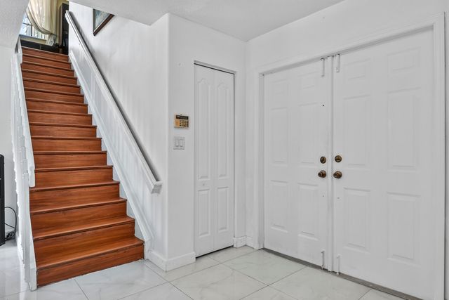 10334 SW 164th Place, Miami, FL 33196
