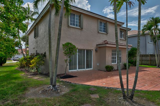 10334 SW 164th Place, Miami, FL 33196