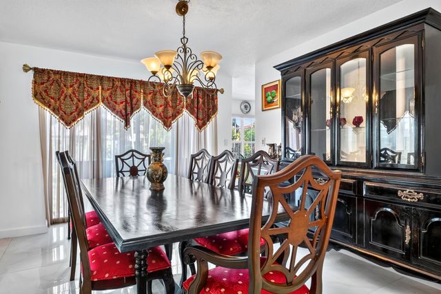 10334 SW 164th Place, Miami, FL 33196