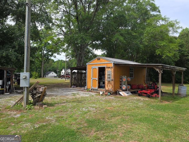 395 E Milner Road, Zebulon, GA 30295