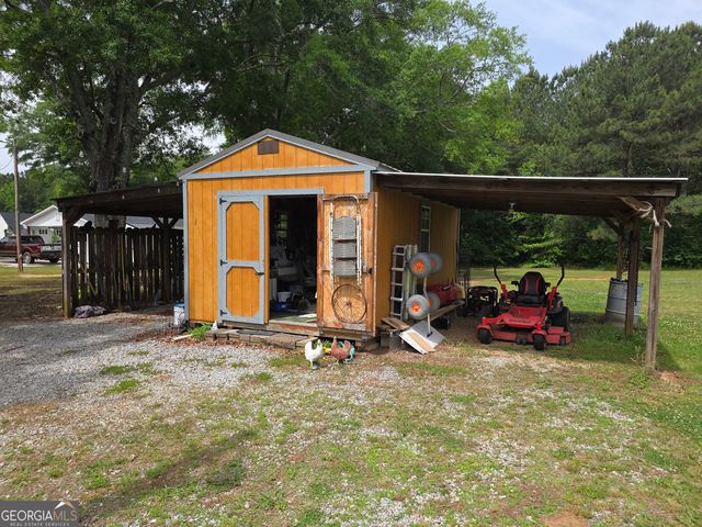 395 E Milner Road, Zebulon, GA 30295