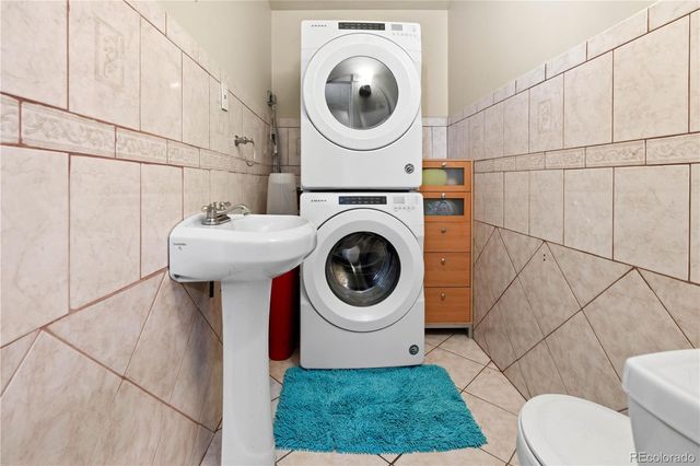 2090 E 89th Avenue, Thornton, CO 80229