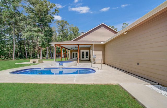 11445 Crossno Drive, Cleveland, TX 77328