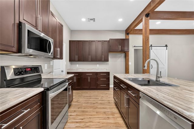 11445 Crossno Drive, Cleveland, TX 77328