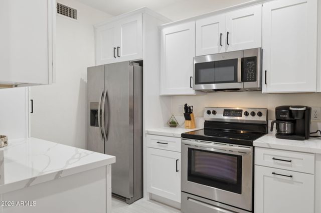 7009 E Acoma Drive 1168, Scottsdale, AZ 85254