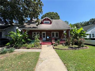 1407 Lexington Avenue, Greensboro, NC 27403