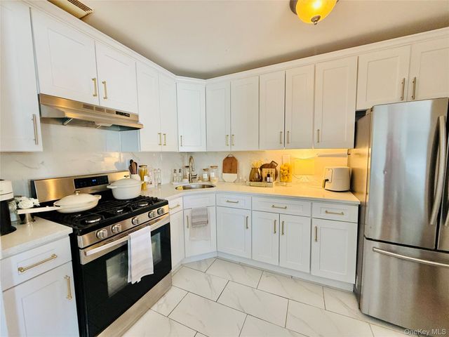 3227 Philip Avenue, Bronx, NY 10465