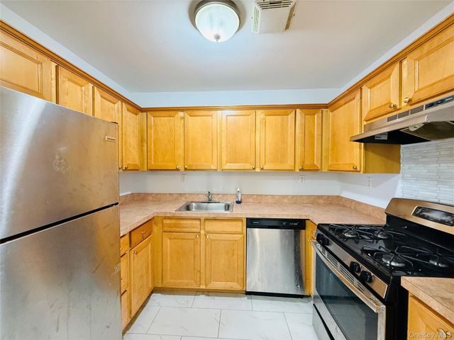 3227 Philip Avenue, Bronx, NY 10465